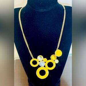 4 /$50 NWT Gold and Yellow Circle Pendant Necklace